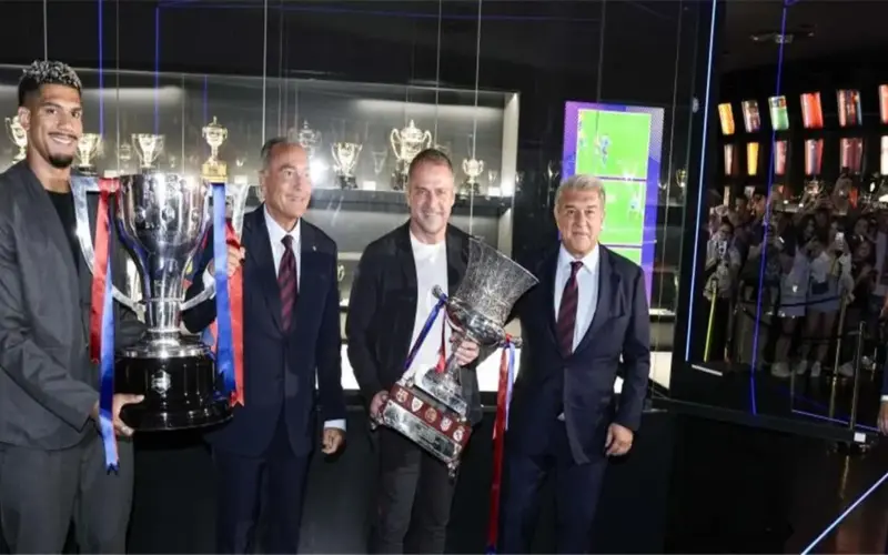 رئيس برشلونة: صنعنا بـ30 مليون يورو فريقًا بطلًا